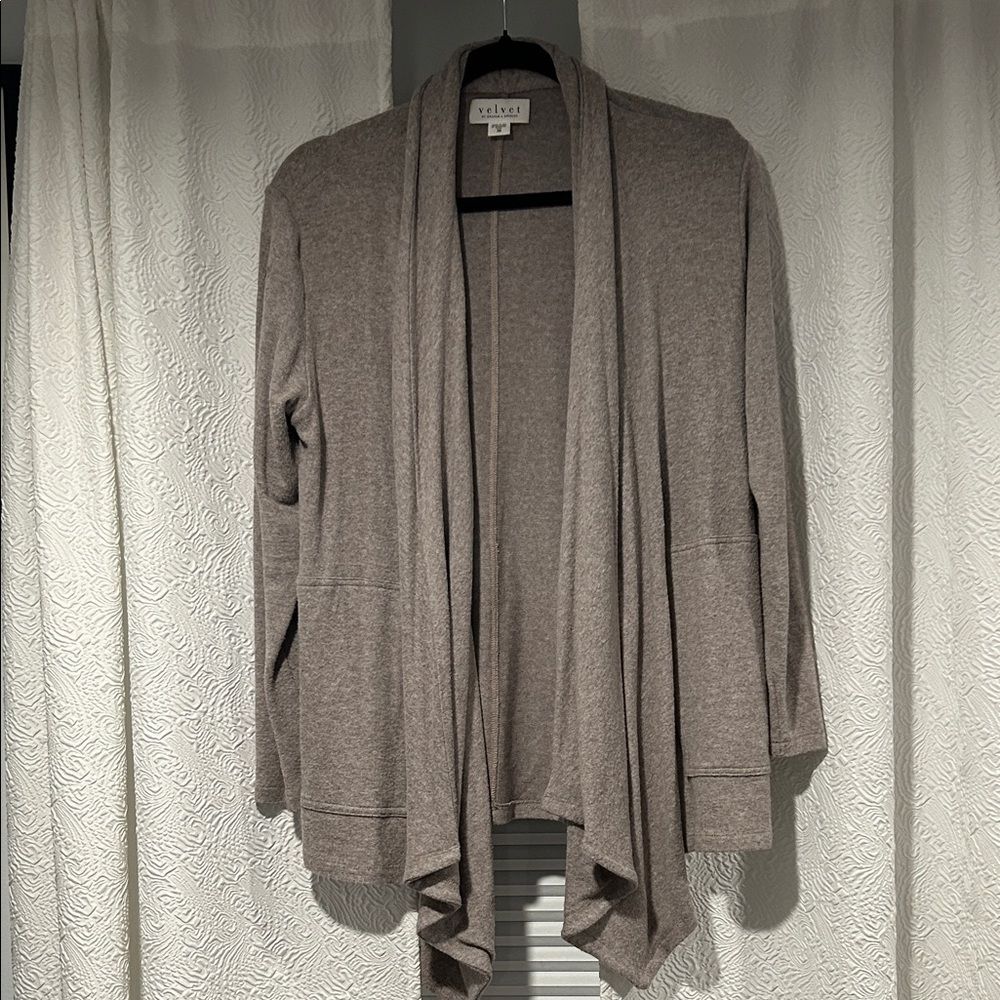 Velvet by Graham & Spencer Women's Val Cozy Luxe Cardigan Taupe XS